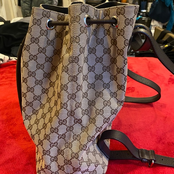 GUCCI Brown Monogram GG Canvas Drawstring Backpack - Picture 7 of 11